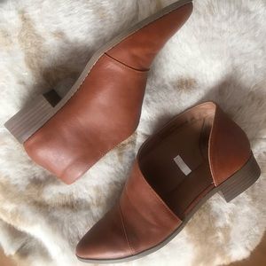 Universal threads wenda cut out bootie